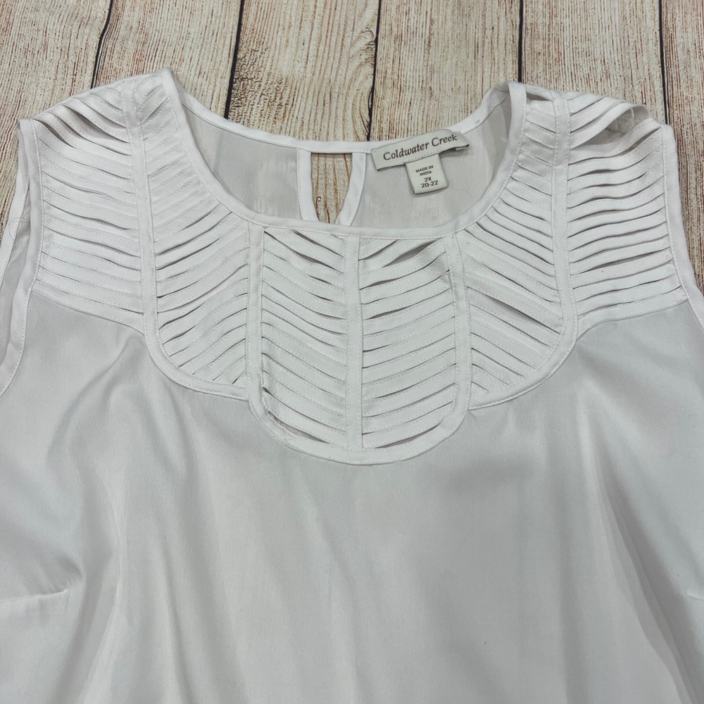 Coldwater Creek White Sleeveless Blouse Lattice Cutout Neck Plus Size 2X 20-22 - Picture 2 of 7